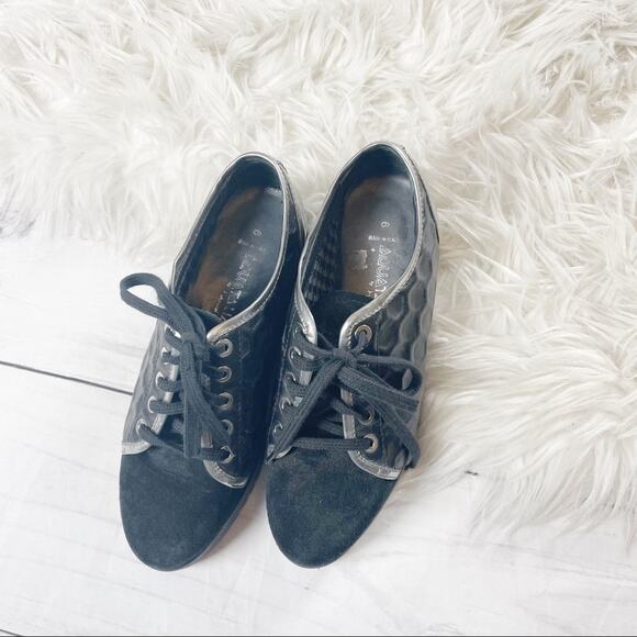 Aquatalia Women's Aida Weatherproof Black Platform Sneaker Lace‎ up Style Size 6 - Picture 2 of 9